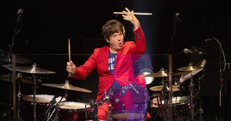 Clem Burke, Versatile, Hard-Driving Drummer for Blondie, Dies at 70