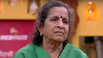 Usha Nadkarni reveals she was beaten by her father for dancing at Lata Mangeshkar’s Ganapati event, her mother threw all her clothes outside the house: ‘Toh main bhi gussa wali thi’