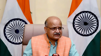 Indian economy poised to overtake Germany, Japan in 3 years: NITI Aayog CEO