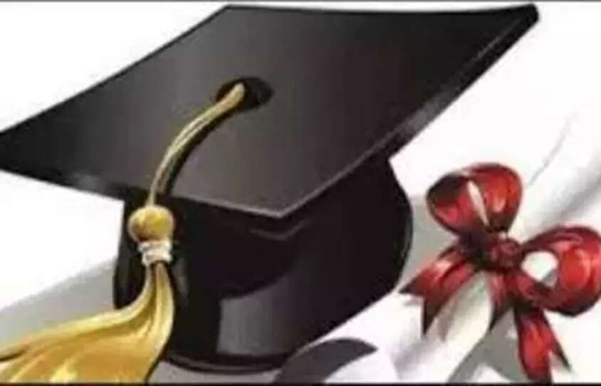 TN directs govt-aided colleges to prioritise aided course admissions, ET Education