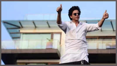 Shah rukh Khan’s move from Mannat leaves vendors at Bandstand worried: ‘Public kam aa rahi hai’ |