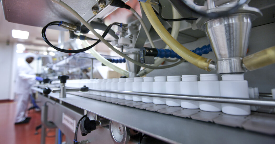 Trump Seeks to Lower Drug Prices Through Medicare and Some Imports