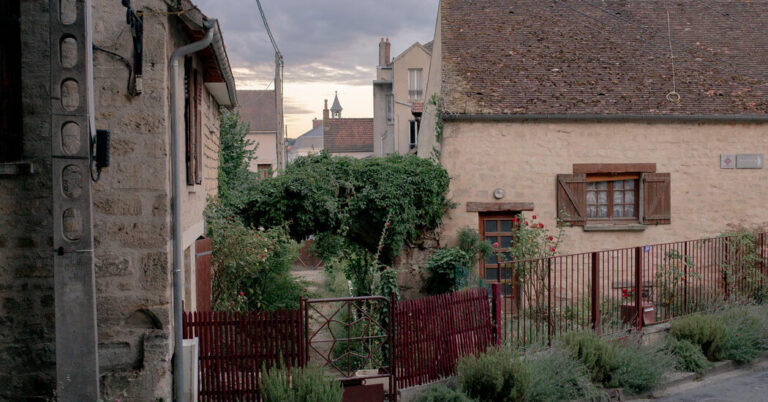 For Idyllic Village, Van Gogh’s Roots Pose a Knotty Problem