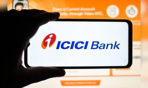 ICICI Bank shares fall over 2% as analysts warn of growth concerns after Q2 results