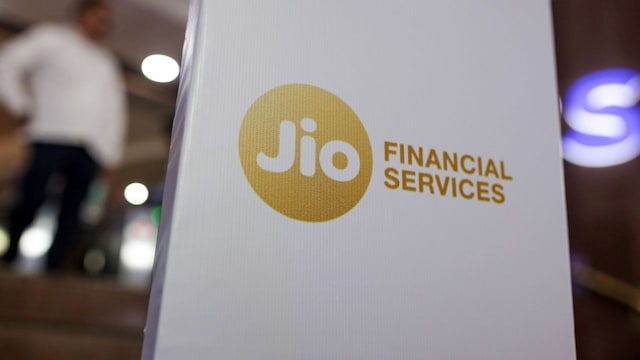 Stocks to Watch on April 21: Jio Financial, HDFC Bank, ICICI Bank, Infosys, PNB, Voltas and more