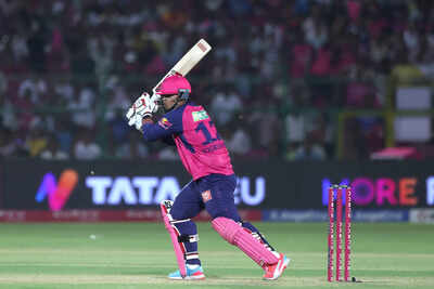 Watch: 14-year-old Vaibhav Suryavanshi announces himself with first ball six!