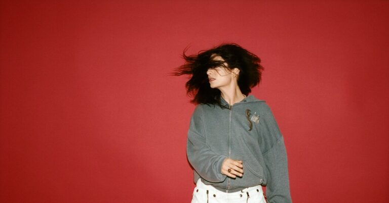 Lorde Returns With a Nostalgic Breakup Anthem, and 9 More New Songs