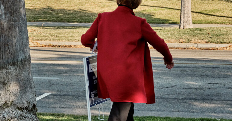 Real Estate Brokerages Fight Over How Houses for Sale Should Be Listed