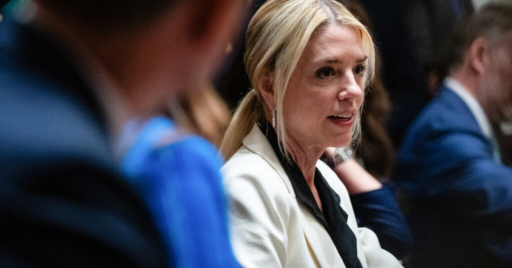 Justice Dept. Policy Now Allows Pursuit of Reporters’ Records in Leak Inquiries