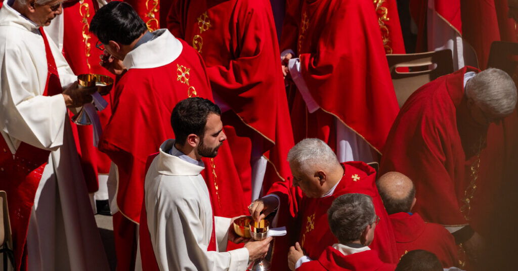 One Key to a Successful Campaign for Pope? Act Like You’re Not Campaigning.