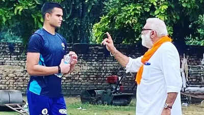 After Yograj Singh’s ‘Chris Gayle’ remark, Arjun Tendulkar now gets ‘tomorrow’s legend’ tag – Watch | Cricket News