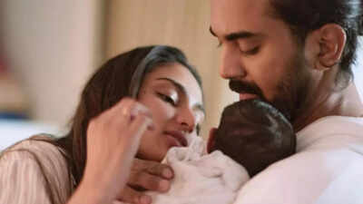 Athiya Shetty, KL Rahul reveal their baby girl’s name with adorable FIRST PIC; her name means ‘gift of God’ – See inside | Hindi Movie News