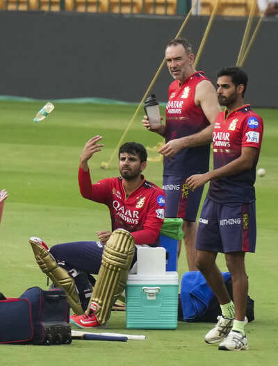 IPL match today, RCB vs PBKS: Team Prediction, head to head, M Chinnaswamy Stadium pitch report, weather in Bengaluru | Cricket News