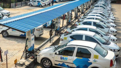 Commuters in Bengaluru, NCR get the blues as e-cab firm BluSmart pulls plug | Delhi News