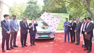 Hyundai’s hydrogen-powered NEXO SUV begins 2-year test run with IndianOil: Details