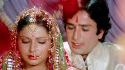 Rakhee Gulzar was petrified of working with Shashi Kapoor in their first film together: ‘Never met a more cultured man’ | Hindi Movie News