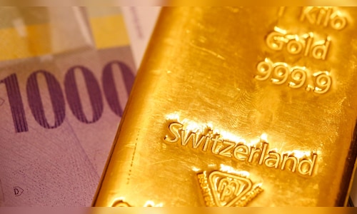 Gold hits all-time high in India; global rates see mild correction