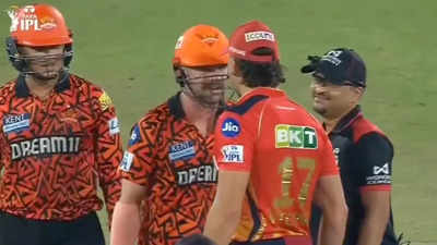 WATCH: Travis Head has heated exchange with Aussie teammates Glenn Maxwell, Marcus Stoinis in SRH vs PBKS | Cricket News