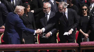 MAGA cheers as Trump gets front-row seat at Pope’s funeral
