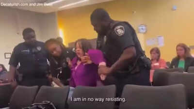 Georgia mom of 3, including LGBTQ+ and autistic children, ousted for opposing DEI cuts in US school