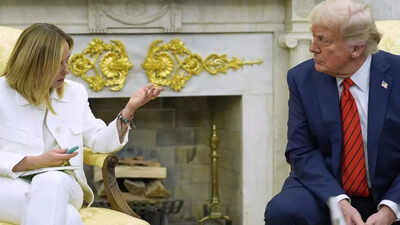 Watch: Italian reporter asks Donald Trump if he called Europeans ‘parasites’; Giorgia Meloni reacts