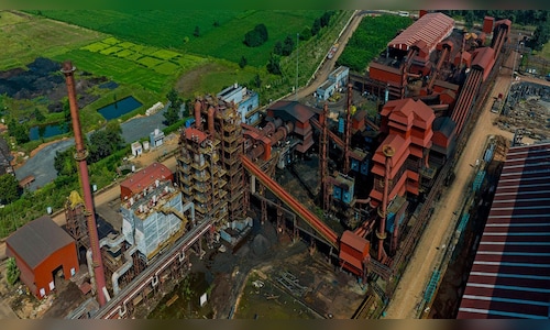 Lloyds Metals Q4 Results | Net profit falls, margin narrows; ₹5,000-crore fundraise on cards