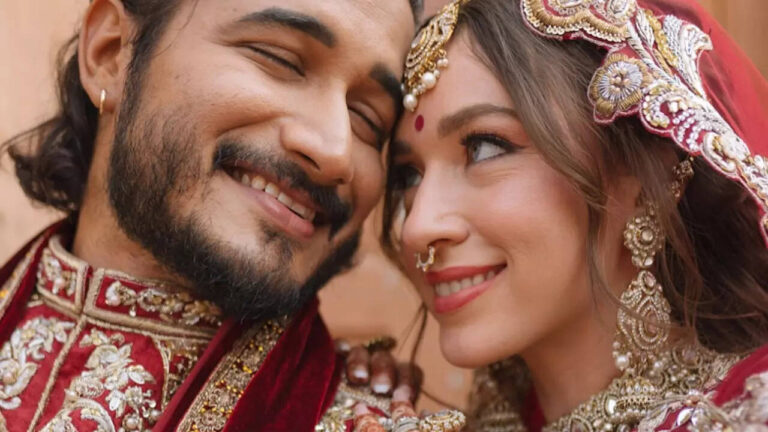 Krishna devotees marry in stylish attire at Vrindavan’s sacred Rangji Temple’s Lakshmi-Narayan mandap