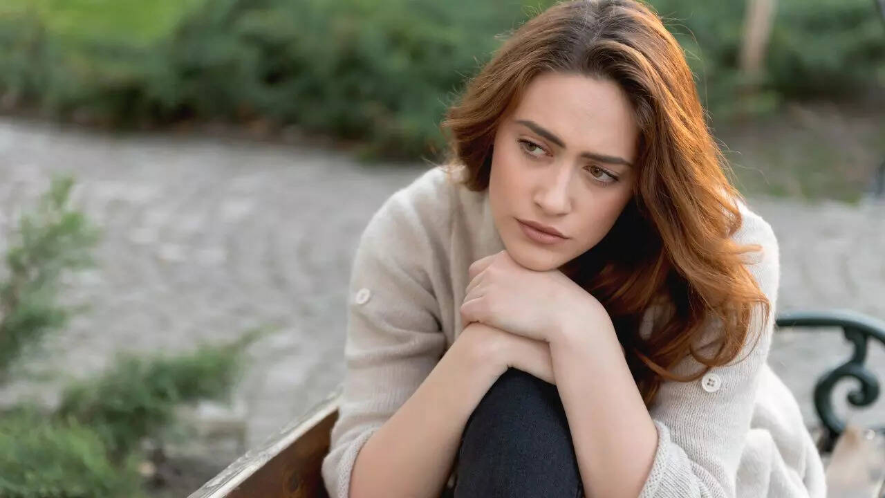 5 ways one overcomplicates their life unknowingly– And how to simplify it