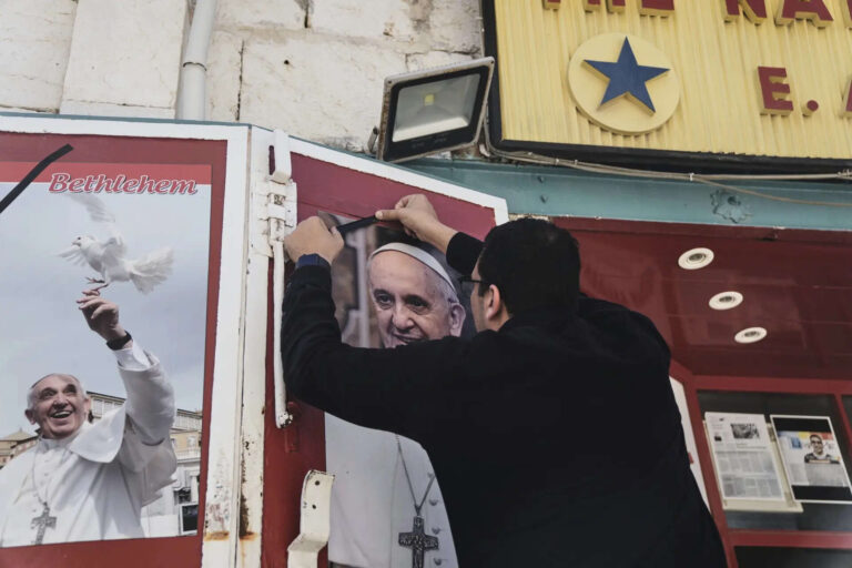 Global tributes pour in to honor Pope Francis after his death | World News