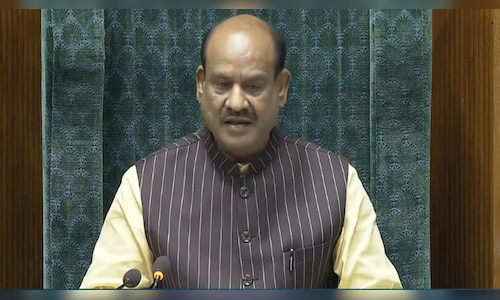 DMK MPs pulled up for undignified attire, LS Speaker asks them to get changed