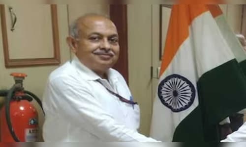 Former ED chief Sanjay Kumar Mishra is now full-time member of EAC-PM