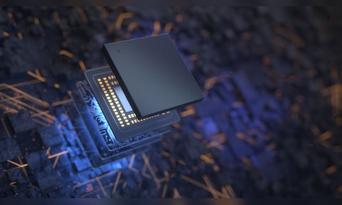 ASML orders miss estimates, CEO warns of tariff uncertainty