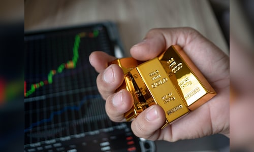 Gold rates steady after recent rally: Key drivers and price trends
