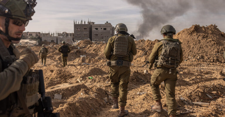 Poised to Expand Gaza Offensive, Israel Calls Up Thousands of Reserve Soldiers