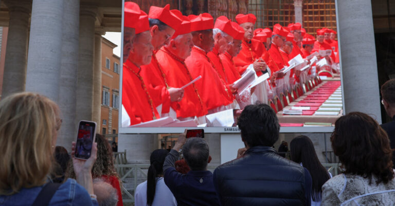 Live Updates: No Pope Elected on Cardinals’ First Vote