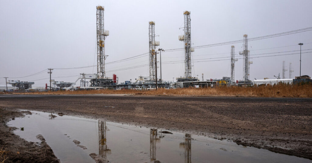 There Is No ‘Energy Emergency,’ a New Lawsuit Claims