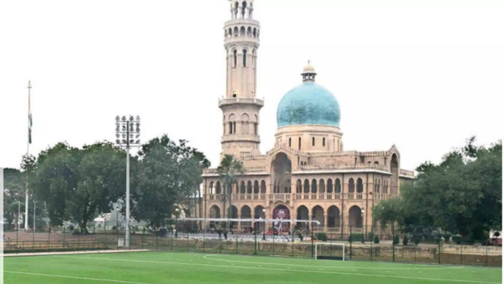 Allahabad University VC to decide punishment, ET Education