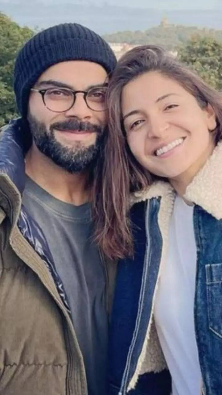 Virat and Anushka's viral pictures over the years