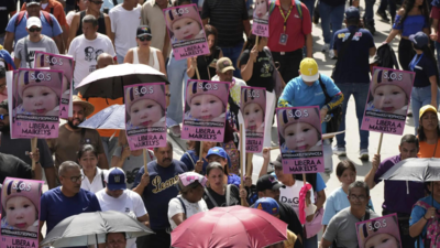 2-year-old girl reunites with her mother in Venezuela after US deportation | World News