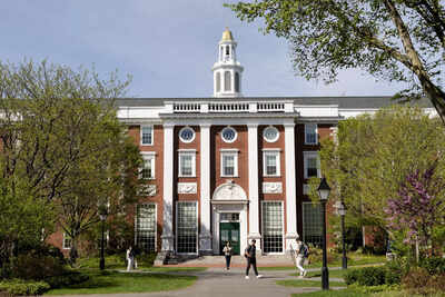 Harvard pushes back against U.S. funding threats, stands firm on core educational values
