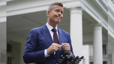 ‘Can’t even buy parts on eBay’: US transport secretary Sean Duffy flags deepening crisis in US air traffic control system