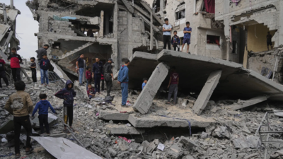 120 people killed in overnight airstrikes on southern Gaza city