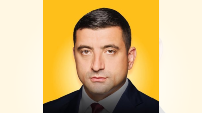 ‘Want change’ in Spain, far right finds support with Romanians far from home