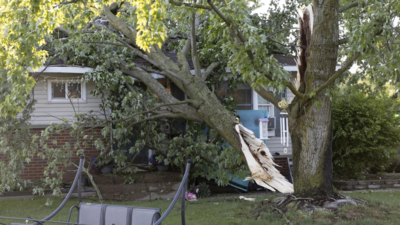 At least 4 dead after tornado and severe storm batters St. Louis, mayor says | World News