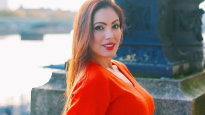 Taarak Mehta Ka Ooltah Chashmah’s Munmun Dutta shares throwback pictures with OG Nattu Kaka aka Ghanshyam Nayak; writes ‘He was one of my favourite people’ |