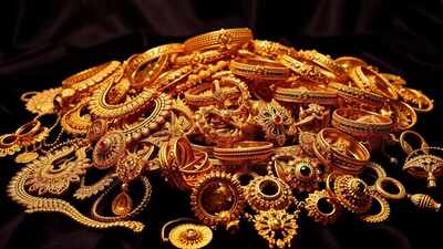 Gold price prediction: What’s the gold rate outlook for May 19, 2025 week – should you buy or sell?