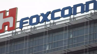 Apple Vendor Foxconn pumps .48 billion into Tamil Nadu unit