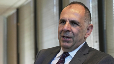 Greece’s top diplomat calls war in Gaza a ‘nightmare’