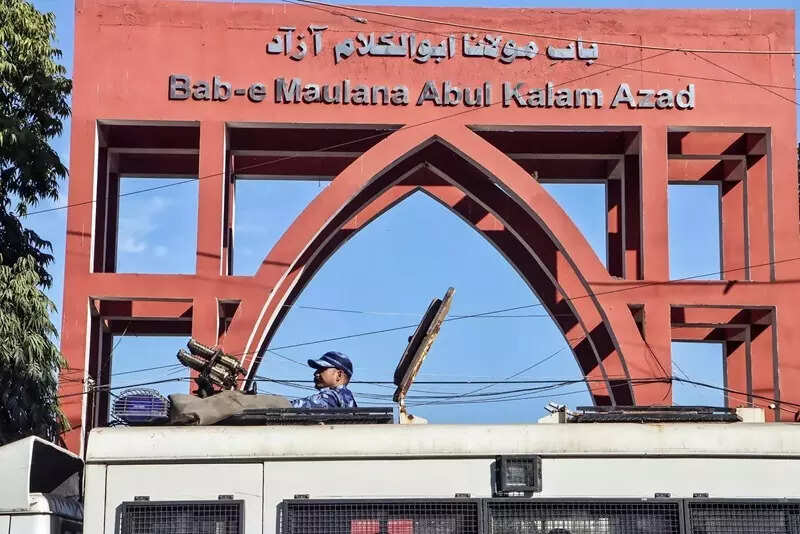 Jamia Millia Islamia wants parents to take responsibility for ‘character and conduct’ of students, ET Education