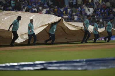 Wankhede Stadium weather: MI vs DC IPL 2025 match weather report – will it rain? | Cricket News